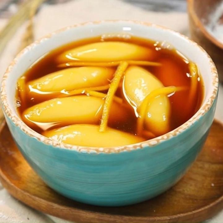 Bánh quả nhót xào mật, đơn giản lại thơm ngon cho Tết Hàn thực-2