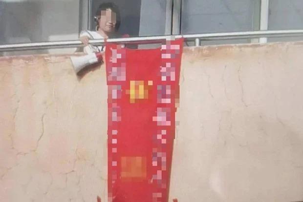 Vụ tố ngoại tình hot nhất MXH: Nữ sinh cặp thầy giáo, bị vợ thầy dằn mặt-1