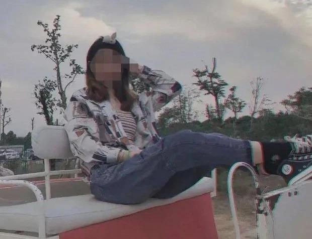 Vụ tố ngoại tình hot nhất MXH: Nữ sinh cặp thầy giáo, bị vợ thầy dằn mặt-2