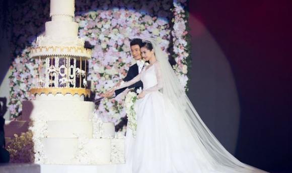 Tổng chi phí đám cưới Hyun Bin không bằng số lẻ váy cưới Angela Baby-3