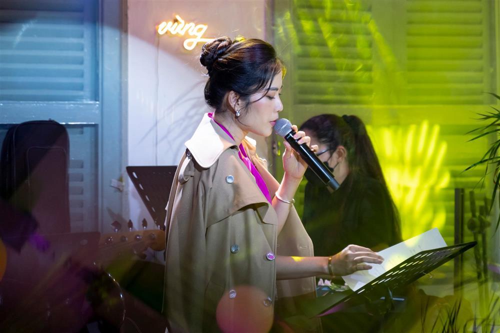 Nam Em bị chê tơi bời màn bắn nốt cao nhưng chênh&nbsp;phô-3