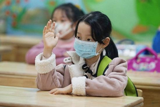 Học sinh lớp 1 đến lớp 6 Hà Nội đi học trực tiếp từ ngày 6/4