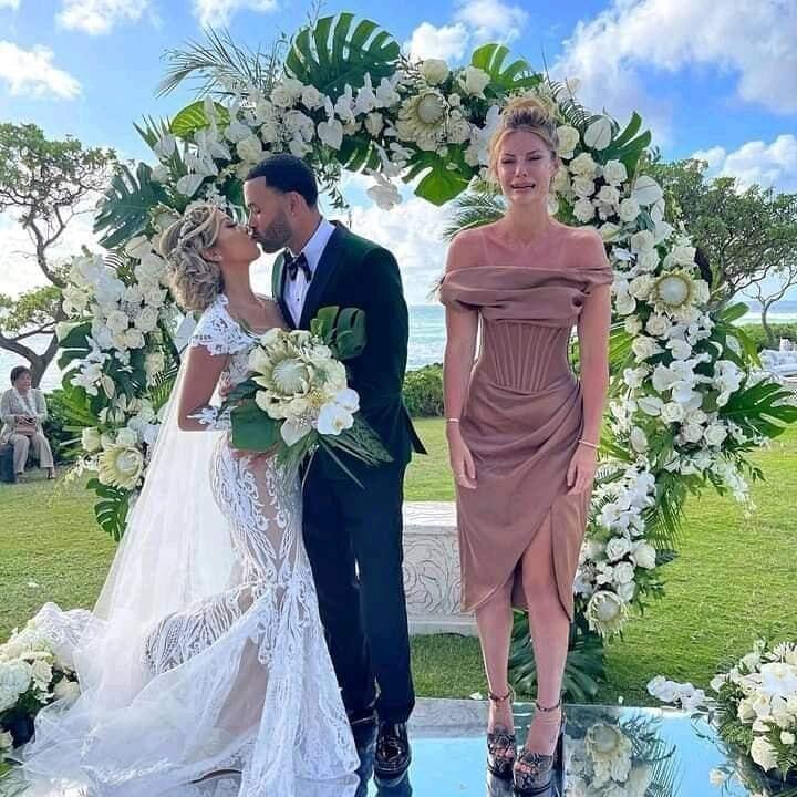 Nỗi lòng kẻ FA dùng cả thanh xuân chỉ để tiễn bạn đi lấy chồng-3