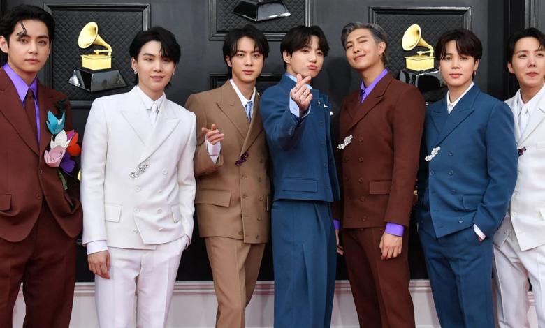 Netizen Hàn cho rằng Grammy lợi dụng BTS-1
