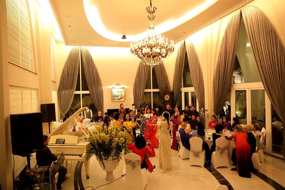 Hoa hậu Giáng My giàu có cỡ nào ở tuổi 50?-5