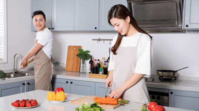 Con rể tốt nhất thế giới vì làm một điều cho mẹ vợ trong 40 năm-2