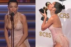 Phấn khích khi được giải Grammy, nữ ca sĩ gặp sự cố lộ nội y