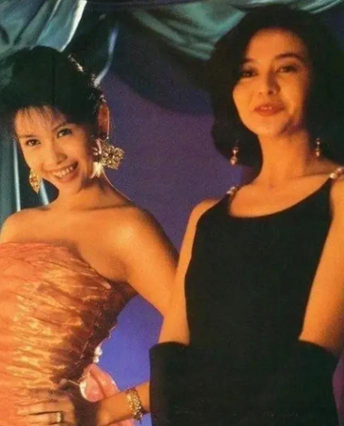 Những màn đọ sắc bất phân thắng bại của mỹ nhân Hoa ngữ-3