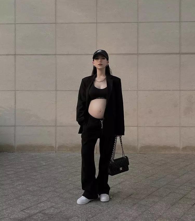 Con gái Minh Nhựa lộ mặt mộc, nhan sắc thật thế nào?-8