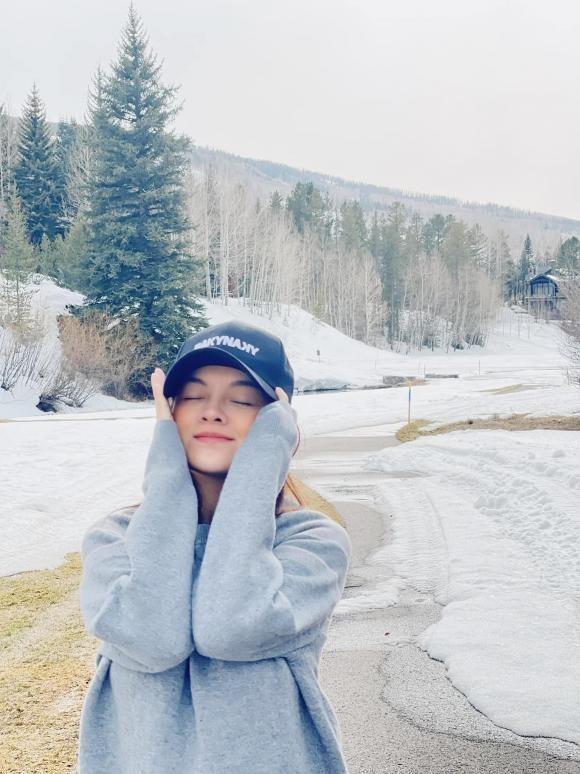 Phạm Quỳnh Anh chơi chiêu khi liên tục bị soi bụng bầu-3