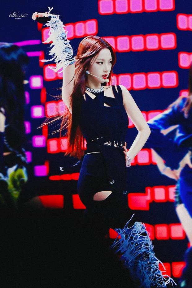 Loạt ảnh thời bé đã chứng minh Karina (aespa) là mỹ nhân từ trong trứng nước!-5