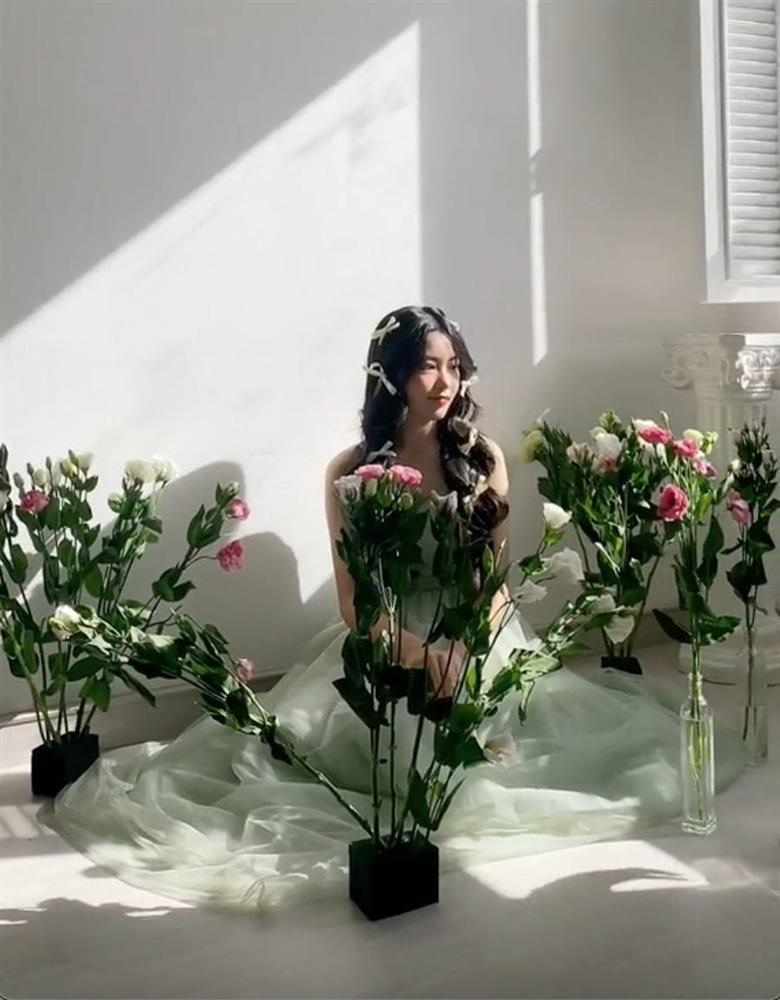 Con gái cả MC Quyền Linh lộ nhan sắc thật qua clip quay lén-6