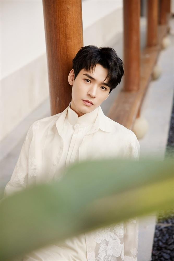 Sao đam mỹ Cung Tuấn lên tiếng tin đồn trai bao, có con riêng-2