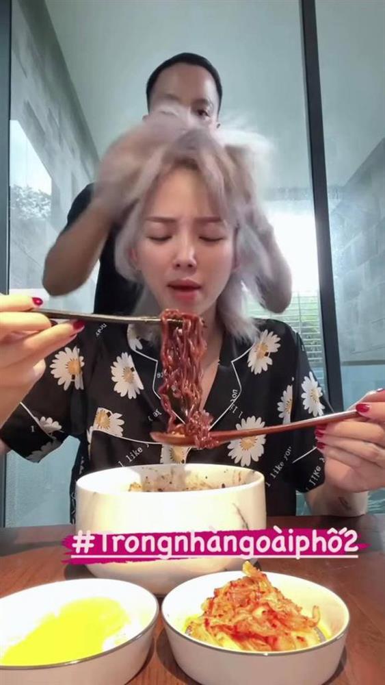 Nhờ có chút xíu bị đòi giá 200 triệu, Tóc Tiên phản Touliver chỉ 5 chữ-6