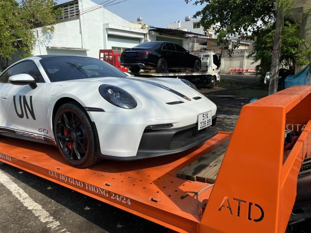 Vừa tậu xế hộp bạc tỷ, ông Đặng Lê Nguyên Vũ có động thái chú ý-2