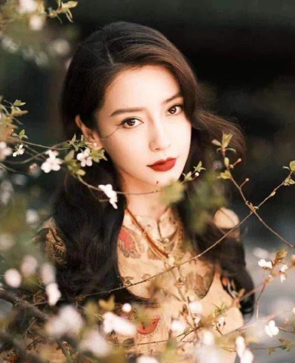 Tự nhận là diễn viên thực lực nhưng Angelababy chỉ mải đi show-1