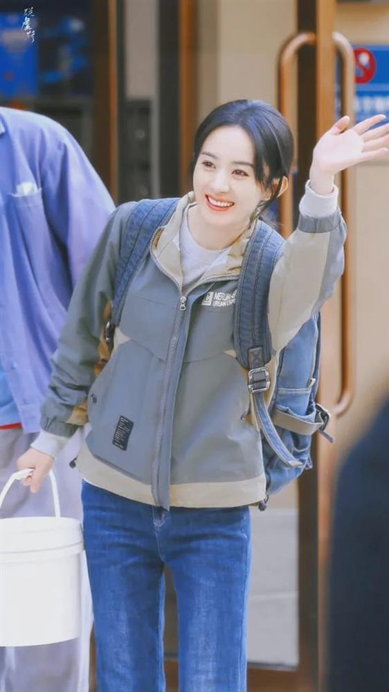 Tự nhận là diễn viên thực lực nhưng Angelababy chỉ mải đi show-9