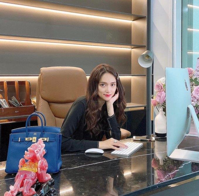 Tủ Hermès càng tậu càng lời của Hương Giang, lý do gây ngã ngửa-7