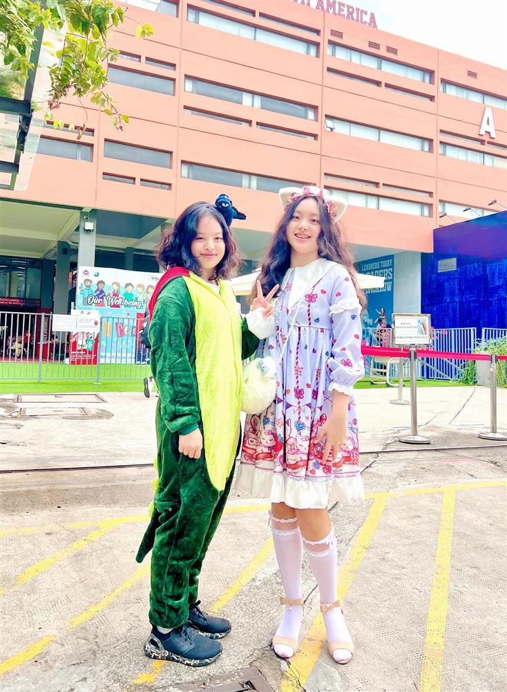 Cầm nhầm điện thoại Pha Lê, chồng cũ trả lại theo cách hú hồn-9