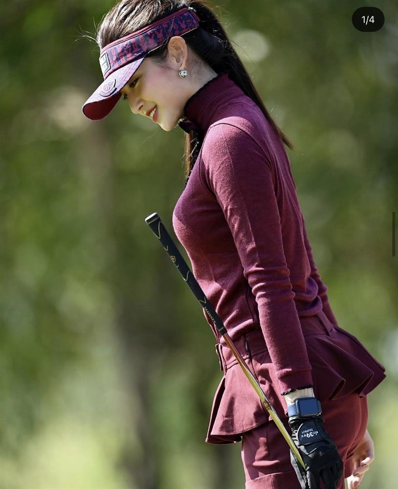 Golf course fashion like the European princess of runner-up Huyen My-3
