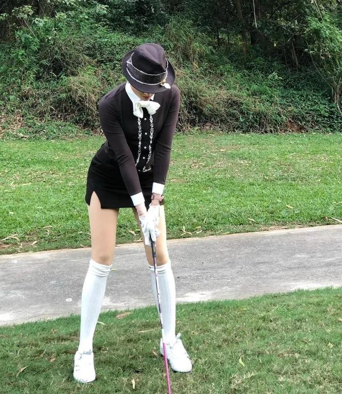 Golf course fashion like the European princess of runner-up Huyen My-7