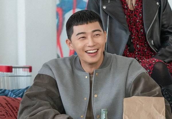 Itaewon Class bản Nhật: Nữ chính bỏ xa Kim Da Mi, nam chính trên cơ Park Seo Joon-2