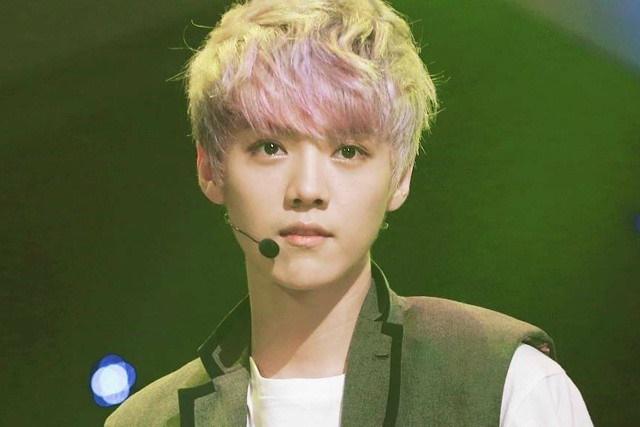 Lộ clip Lộc Hàm say khướt vì cầu hôn Quan Hiểu Đồng bất thành?-8