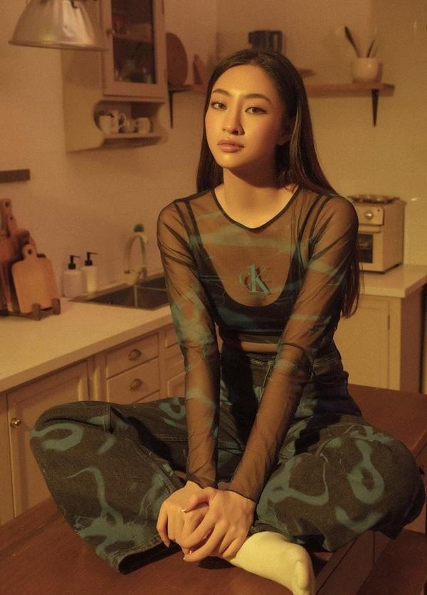 Phạm Hương kín đáo chơi golf - Ngọc Trinh hóa nữ cao bồi sexy-4