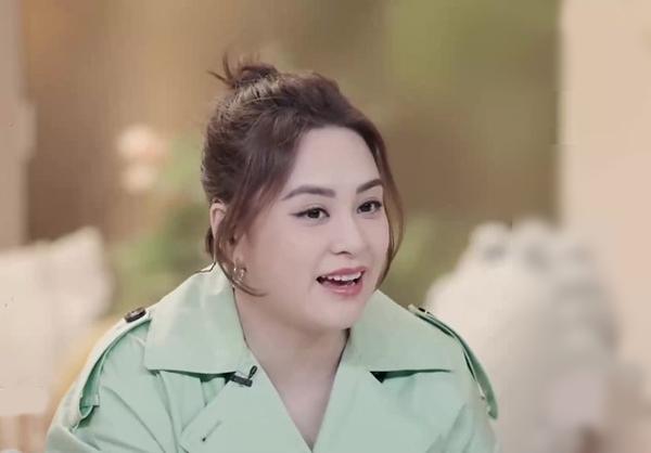 Đời thực Thanh Xà: Sao nữ trong vụ lộ 1.300 ảnh nhạy cảm chấn động giờ ra sao?-2