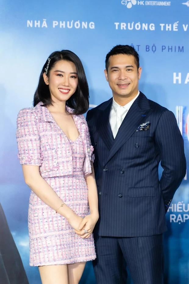 Thúy Ngân bị soi đeo nhẫn ngay ngón áp út, phải chăng sắp lên xe hoa?-2