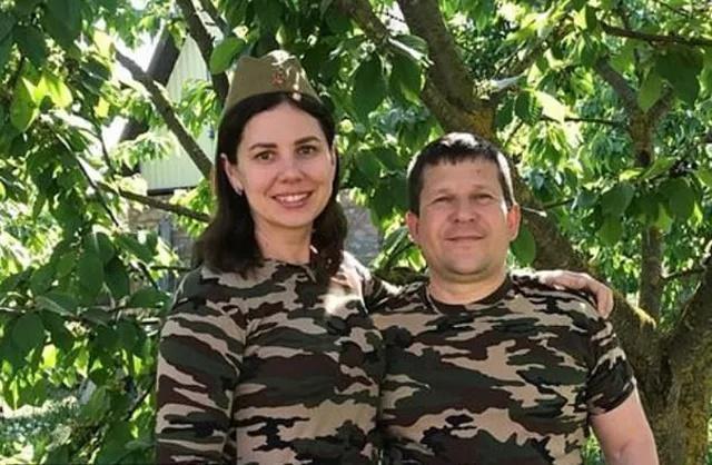 Chồng chết nghẹn vì vợ cặp con trai riêng của mình và mang bầu-2