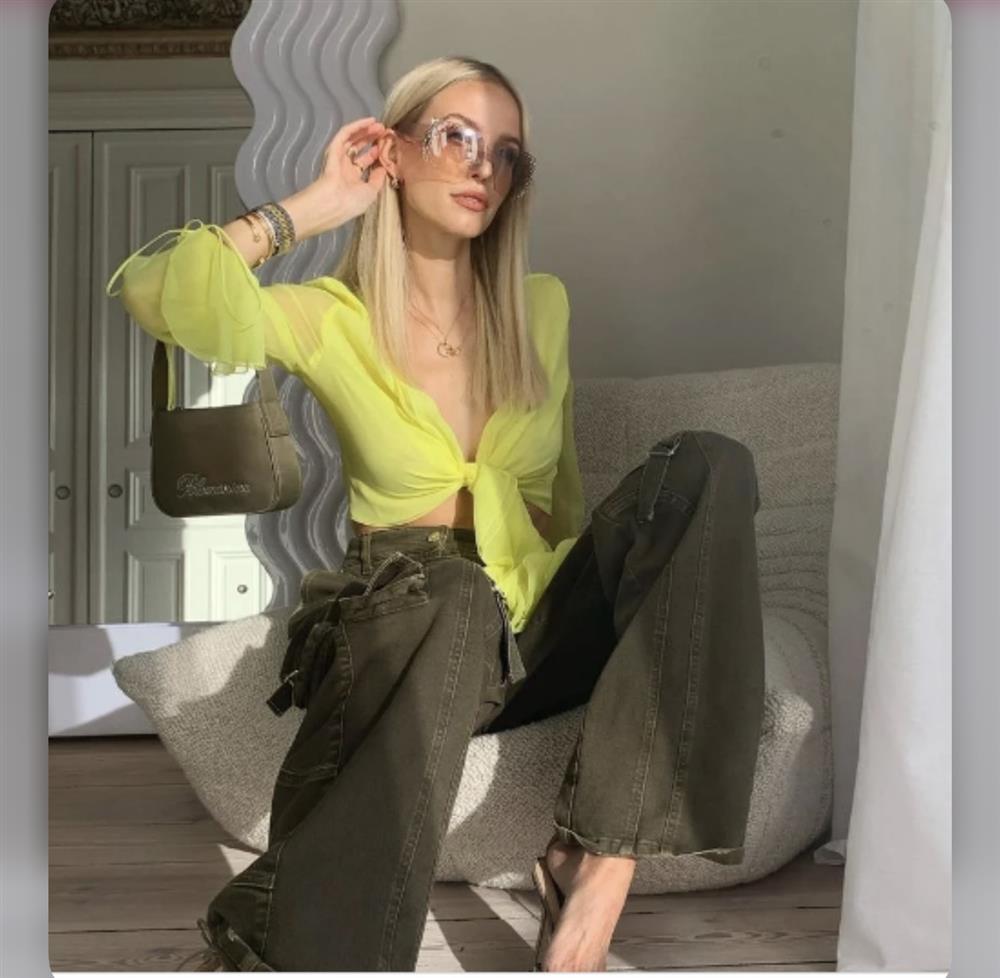 Nghỉ lễ sang xịn với 3 xu hướng diện áo croptop gợi cảm-1