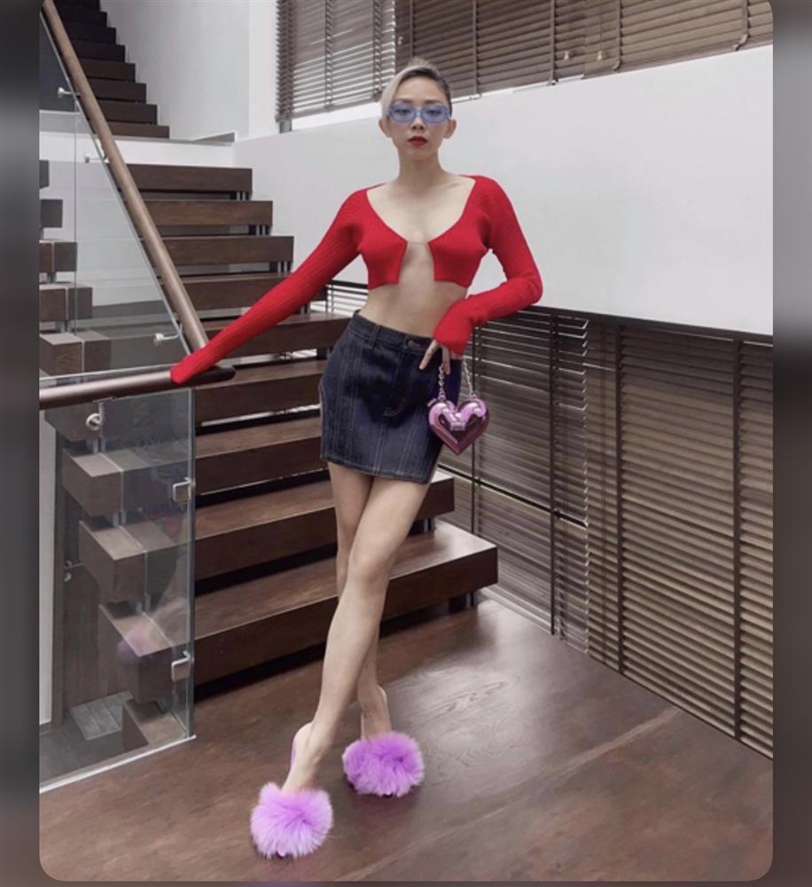 Nghỉ lễ sang xịn với 3 xu hướng diện áo croptop gợi cảm-6