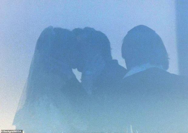 Cận cảnh siêu đám cưới 91 tỷ đồng của Brooklyn Beckham-2