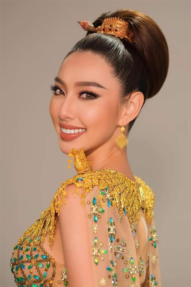 SHOCK: Thuy Tien wears 24 billion clothes, drops precious bracelets, making everyone's heart flutter-7