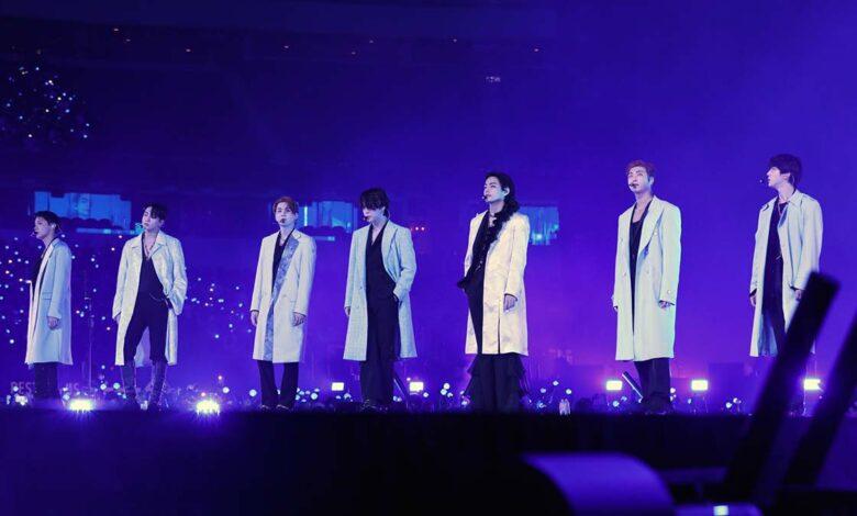 Mời phóng viên sang Mỹ, công ty của BTS bị cáo buộc tội hối lộ truyền thông-1