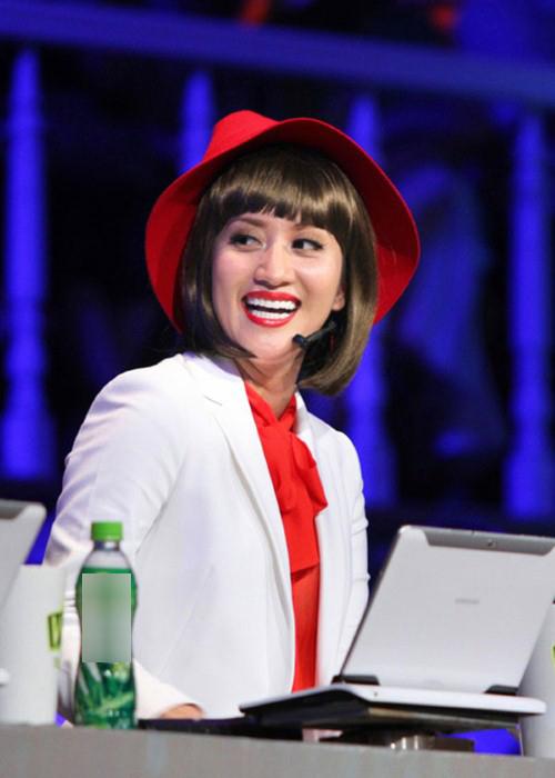 Mỹ nhân Việt có thù với tóc giả: Thùy Tiên top 2, ai top 1?-16