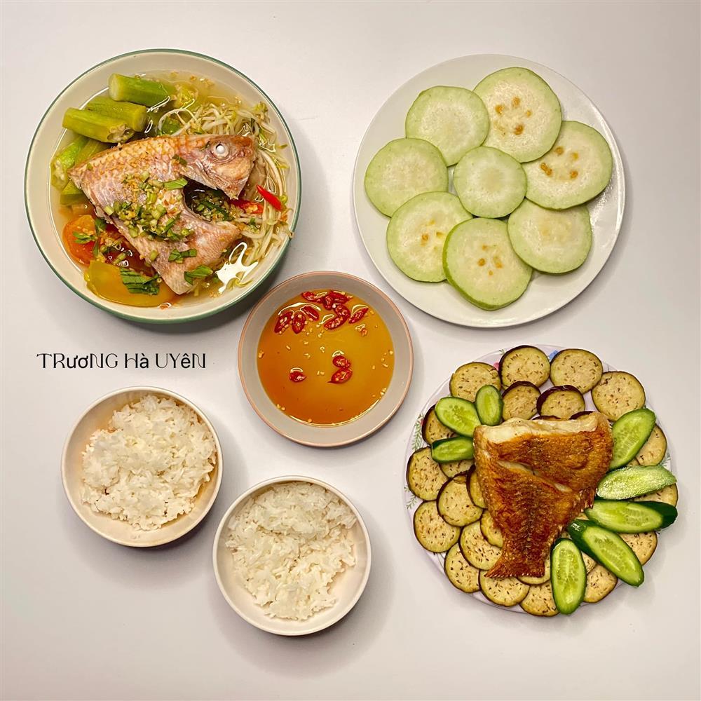 Mâm cơm sinh viên chỉ 50k, gen Z nhìn mà ứa nước miếng thèm-5