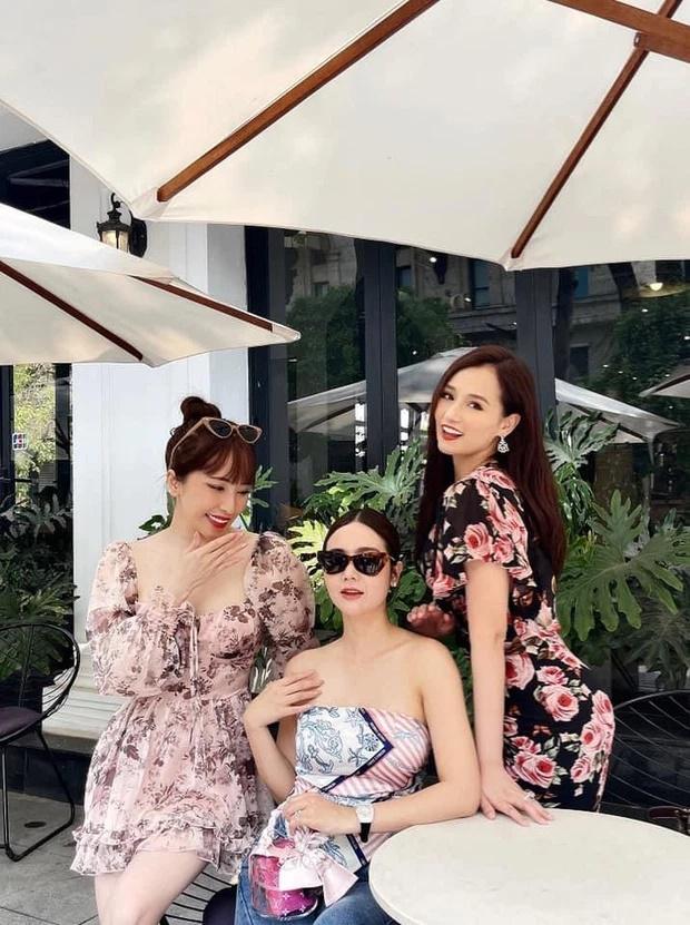 The female stars reunited: Quynh Nga caused a fever with a new look-3