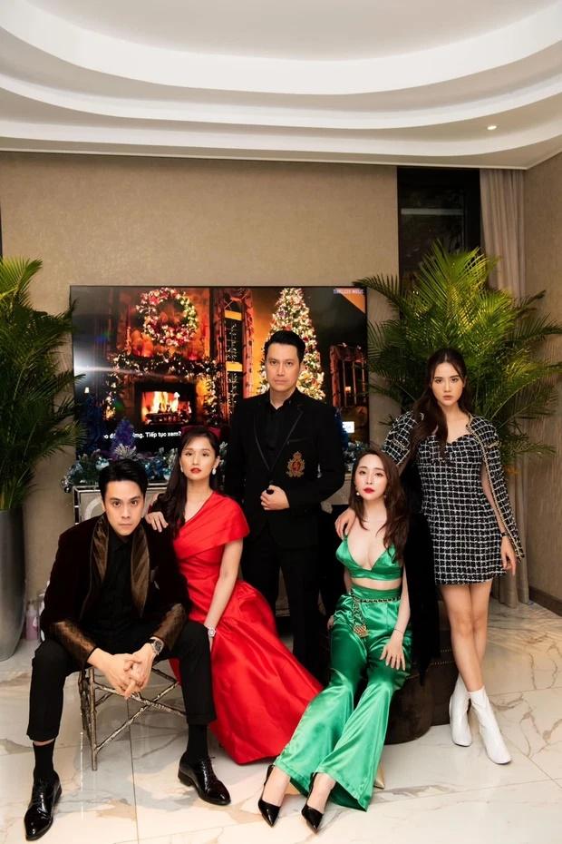 Dàn sao nữ hội ngộ: Quỳnh Nga gây sốt với diện mạo mới lạ-6