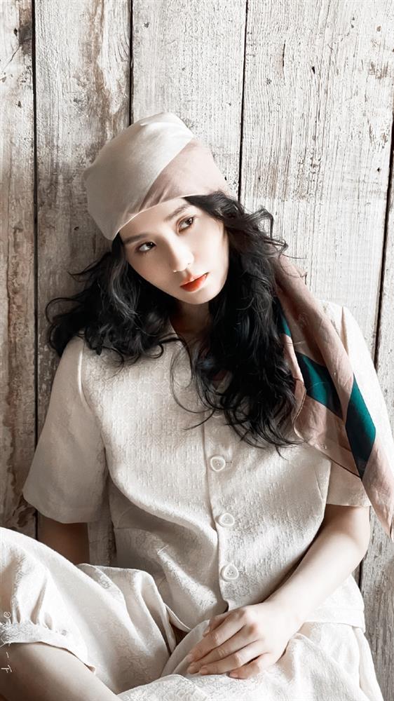 Lưu Thi Thi hóa người đẹp đồng quê với style lãng mạn-9