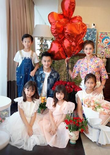 Gia đình Trần Hạo Dân sống chật vật giữa cảnh phong tỏa-1