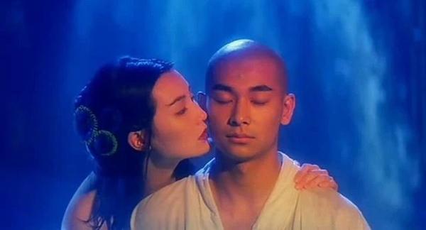 Tuổi 50 trẻ mãi không già của huyền thoại võ thuật tuổi thơ-3