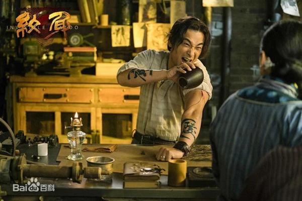 Tuổi 50 trẻ mãi không già của huyền thoại võ thuật tuổi thơ-8