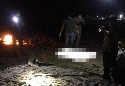 Đang tắm biển tá hỏa phát hiện thi thể mất đầu, đang phân hủy mạnh-1