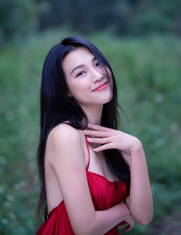 Chồng Tây cấm mặc sexy, Hoàng Oanh càng chăm diện mát mẻ-6