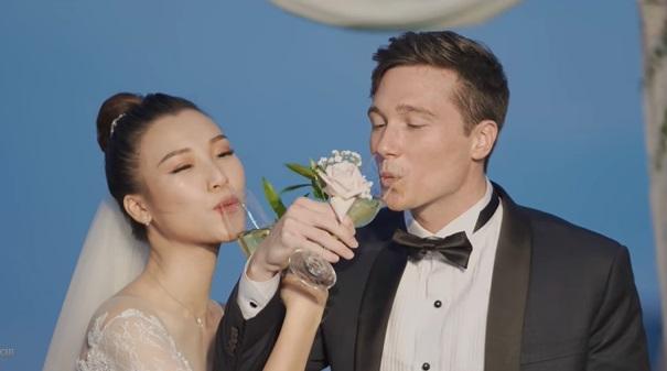Tua lại đám cưới Hoàng Oanh: Quá lãng mạn, ai cũng ước ao-13