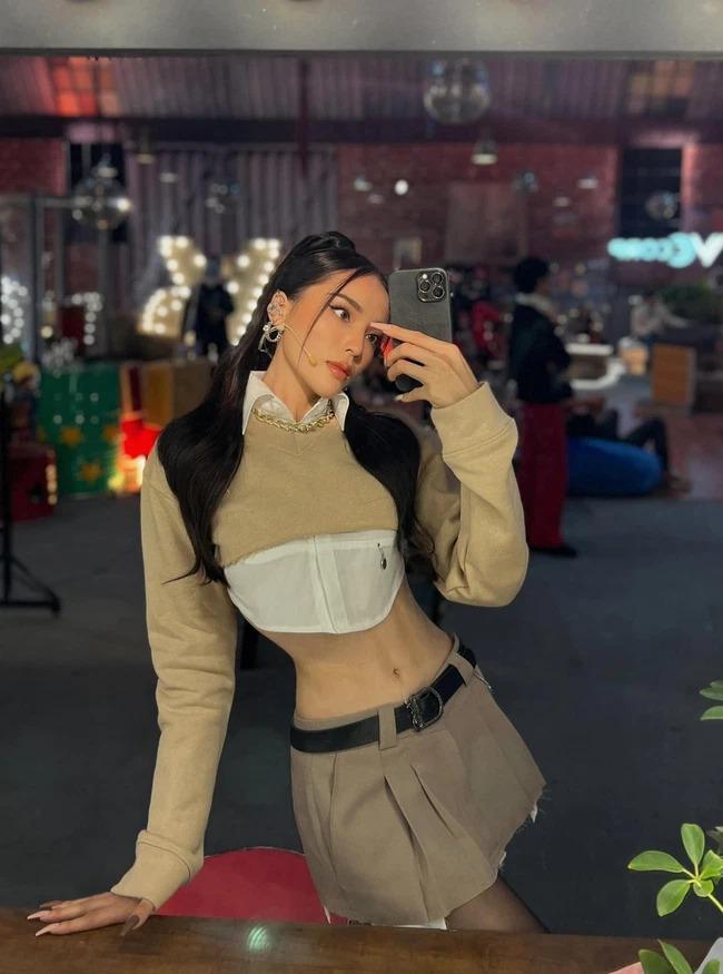 Kỳ Duyên phản pháo khi bị tố mặc đồ phake từ trên xuống dưới-1