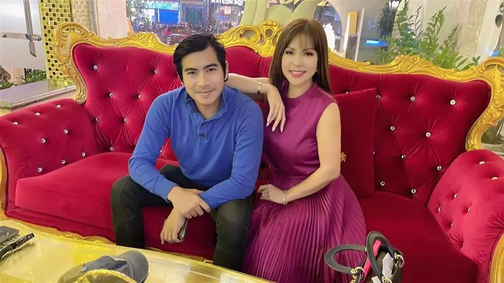 Thanh Bình lửa giận ngút trời khi bị gán ghép với Thắm Bebe-1