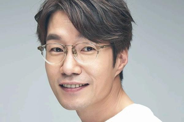 Penthouse hot trở lại giữa drama phụ huynh tố con gái bị bạo lực-7